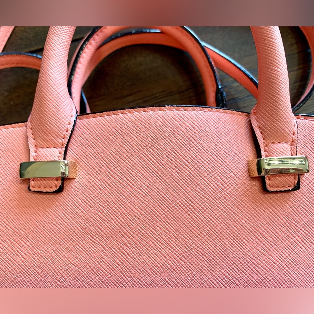 Crossbody Purse - Picture 4 of 14